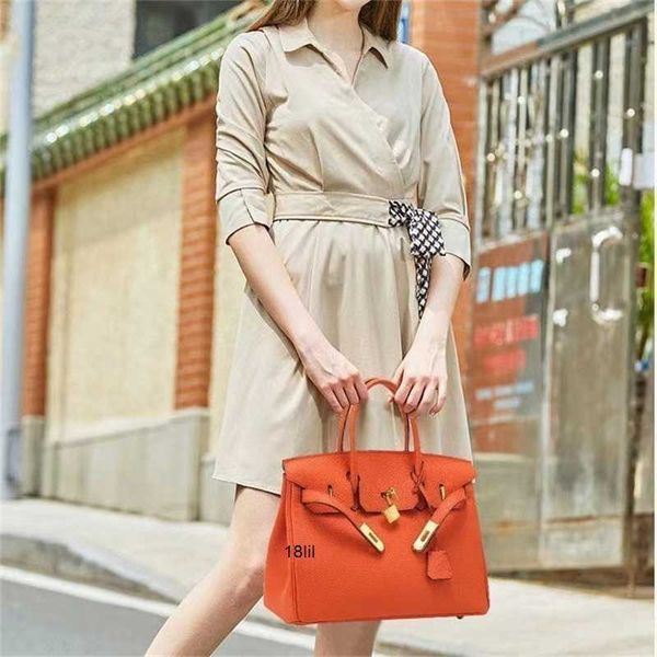 designer bags birkin herme 5a fahion female women platinum portable handbag one houlder cro carrying diy leather large capacityhave
designer bags birkin herme 5a fahion female women platinum portable handbag one houlder cro carrying diy leather large capacityhave