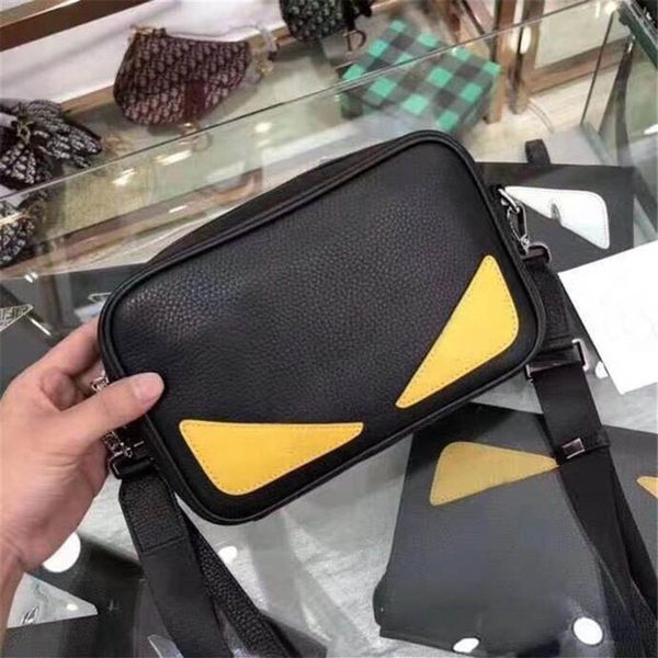 global f33243 classic luxury matching leather men shoulder bags quality handbag size 24cm 16cm 7cm339h
global f33243 classic luxury matching leather men shoulder bags quality handbag size 24cm 16cm 7cm339h