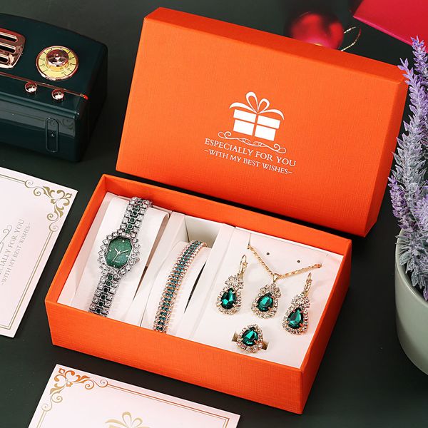 women s watche bracelet luxury diamond necklace earrings set gift for girlfriend fashion elegant green quartz wristwatches reloj 230103, Slivery;golden
women s watche bracelet luxury diamond necklace earrings set gift for girlfriend fashion elegant green quartz wristwatches reloj 230103, Slivery;golden