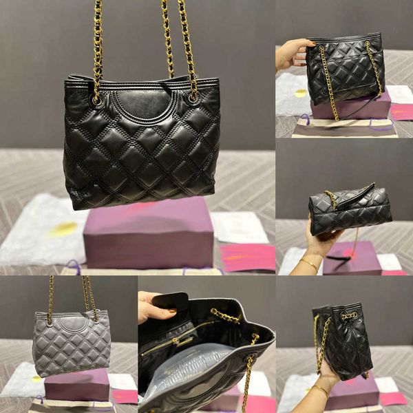 shopping bags totes rhombic lattice tote bag womens designer multi function leather luxurys handbag hardware hollow shopper woman purse wall
shopping bags totes rhombic lattice tote bag womens designer multi function leather luxurys handbag hardware hollow shopper woman purse wall