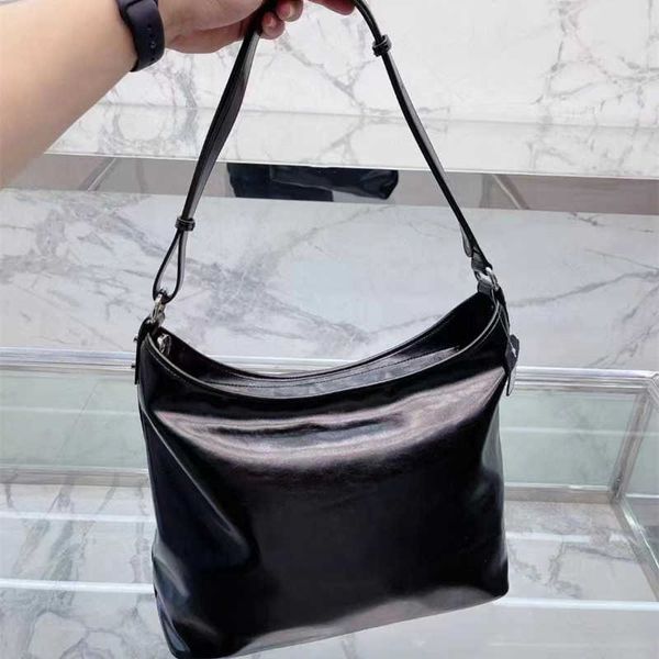 fashion price genuine leather designer bags famous brand classic women's handbags for women
fashion price genuine leather designer bags famous brand classic women's handbags for women