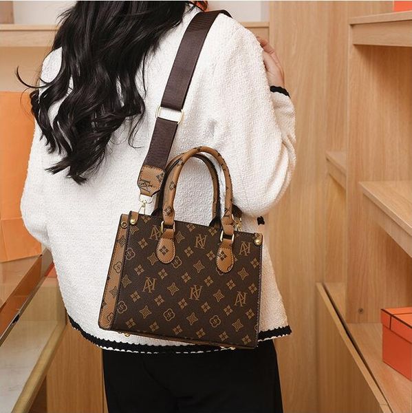 6055# women luxurys designers bags crossbody handbags womens purses shoulder shopping totes bag327w
6055# women luxurys designers bags crossbody handbags womens purses shoulder shopping totes bag327w