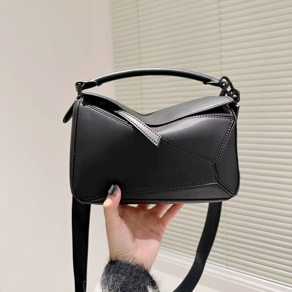 woman crossbody bags designer bags luxury handbags shoulder tote bag fashion lady purse totes small handbag cross body leather 2 size 5a
woman crossbody bags designer bags luxury handbags shoulder tote bag fashion lady purse totes small handbag cross body leather 2 size 5a
