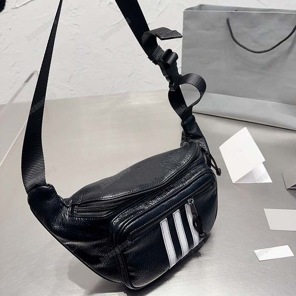 black luxury crossbody fashion shoulder bags wholesale high-quality cross body sports large capacity shoulder bag rs travel wallets
black luxury crossbody fashion shoulder bags wholesale high-quality cross body sports large capacity shoulder bag rs travel wallets