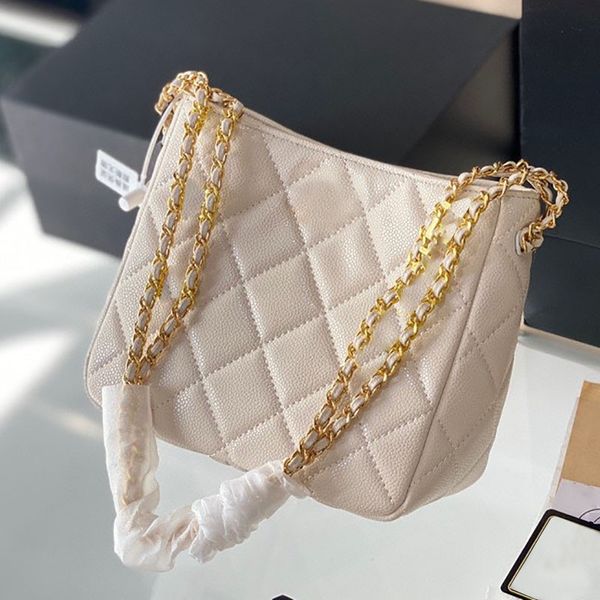 women versatile luxury designer tote bag metal letters matelasse leather quilted caviar classic buckle shoulder bag birkin suitcases multi p
women versatile luxury designer tote bag metal letters matelasse leather quilted caviar classic buckle shoulder bag birkin suitcases multi p
