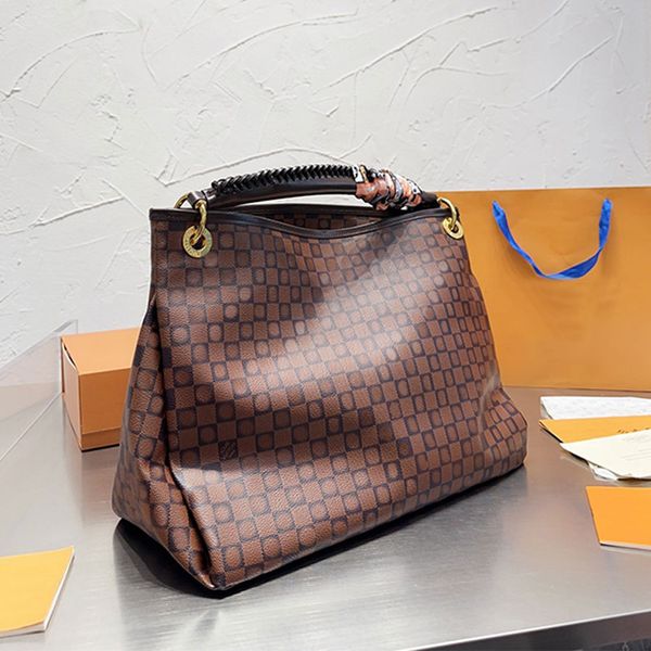 printed shopping bag large capacity tote bag genuine leather women check handbag classic letter woven handle fashion lady plaid shoulder bag
printed shopping bag large capacity tote bag genuine leather women check handbag classic letter woven handle fashion lady plaid shoulder bag