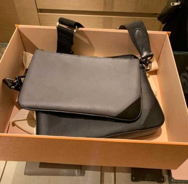 2023 handbags men leather trio messenger bags luxury shoulder bag make up bag designer handbag tote man's bag top
2023 handbags men leather trio messenger bags luxury shoulder bag make up bag designer handbag tote man's bag top