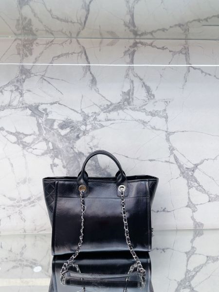 women shoulder tote bag 2022 new crystal handbags summer fashion underarm purses luxury totes bling 5a quality classic shiny handbag zipper
women shoulder tote bag 2022 new crystal handbags summer fashion underarm purses luxury totes bling 5a quality classic shiny handbag zipper