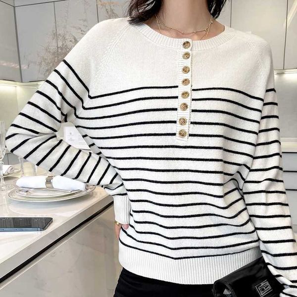 women's sweaters men's retro high-end 2021spring and autumn new plus size knitted cashmere sweater female wild round neck striped, White;black
women's sweaters men's retro high-end 2021spring and autumn new plus size knitted cashmere sweater female wild round neck striped, White;black