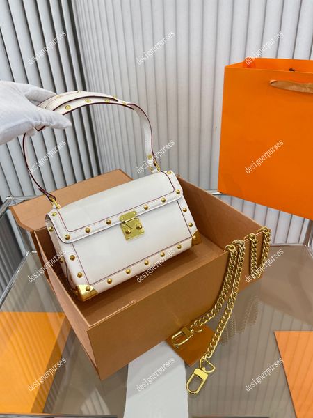tz luxury designer bags vintage underarm bags versatile practical soft box handbags petite malle handbag gold chain crossbody bag lady fashi
tz luxury designer bags vintage underarm bags versatile practical soft box handbags petite malle handbag gold chain crossbody bag lady fashi