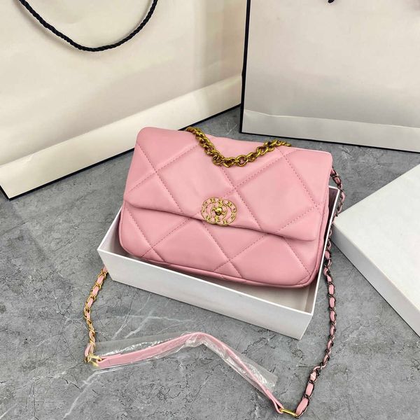 handbags for women 2023 designer luxury brand pink tote chain casual single shoulder bags ladies messenger flap brand leather bag crossbody
handbags for women 2023 designer luxury brand pink tote chain casual single shoulder bags ladies messenger flap brand leather bag crossbody