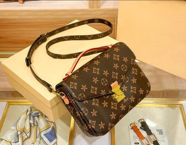 luxurys shoulder bags classic totes handbags fashions women messenger bag designer cross body bags purse woman wallet m41466
luxurys shoulder bags classic totes handbags fashions women messenger bag designer cross body bags purse woman wallet m41466
