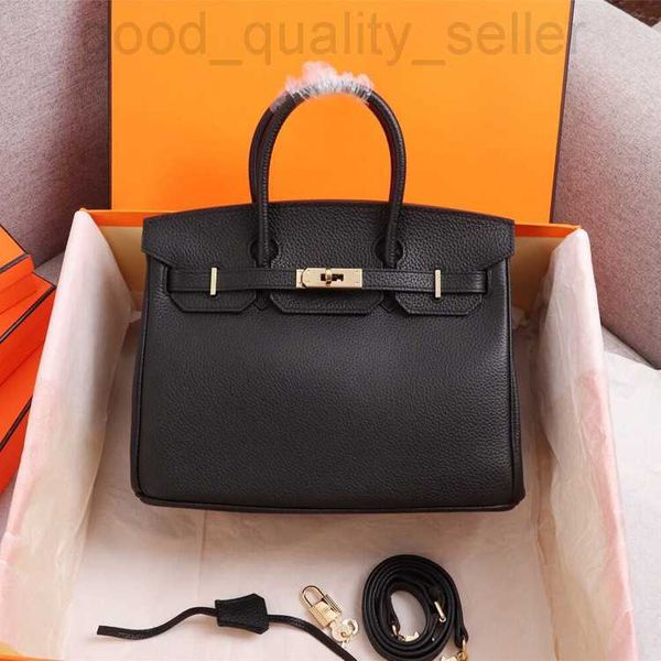 luxurys designer birkin bag cowhide handbag leather 25cm 30cm with box tote woman shoulder bag classic handle
luxurys designer birkin bag cowhide handbag leather 25cm 30cm with box tote woman shoulder bag classic handle