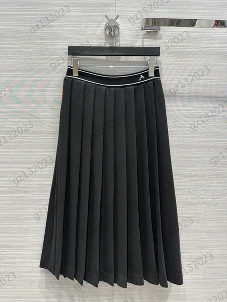 designer womens skirts letter embroidery webbing design high waist skirt side zipper age-defying collegiate style skirts for women trendy, Black
designer womens skirts letter embroidery webbing design high waist skirt side zipper age-defying collegiate style skirts for women trendy, Black