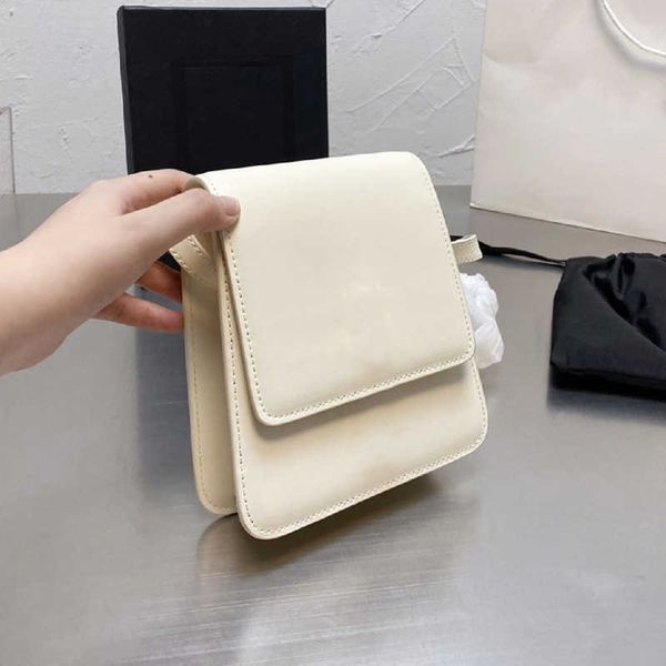 2023 new luxury fashion ladies purse wholesale custom genuine leather handbags for women
2023 new luxury fashion ladies purse wholesale custom genuine leather handbags for women
