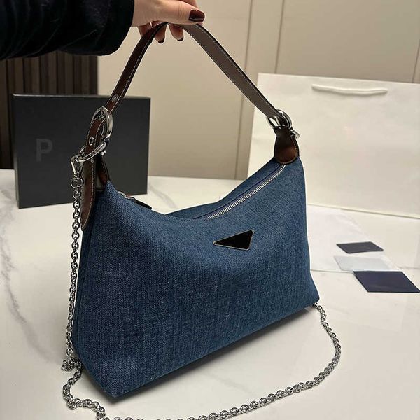 pbag triangle logo designer bag shoulder bags women underarm chain crossbody bags purse fashion square luxurys handbag designers tote bag 23
pbag triangle logo designer bag shoulder bags women underarm chain crossbody bags purse fashion square luxurys handbag designers tote bag 23