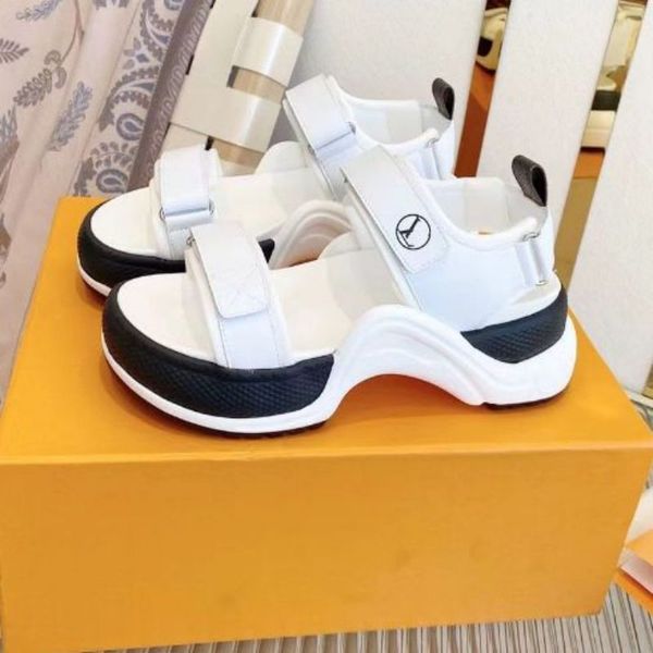 2022 designer luxury sports sandals men leather fashion letter stud slippers lady covered toe technology grid fabric sandal sizes height inc, Black;white
2022 designer luxury sports sandals men leather fashion letter stud slippers lady covered toe technology grid fabric sandal sizes height inc, Black;white