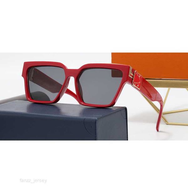 designer sunglasses women cat eye square frame polarized uv400 polaroid red luxury eyewear fashion classic men travel good, White;black
designer sunglasses women cat eye square frame polarized uv400 polaroid red luxury eyewear fashion classic men travel good, White;black