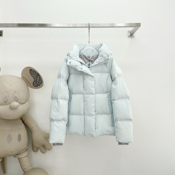 90% white duck down women 2023 winter warm coat female hooded short ultra light thin down jacket, Black
90% white duck down women 2023 winter warm coat female hooded short ultra light thin down jacket, Black