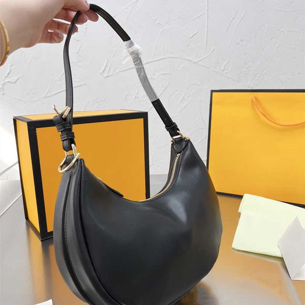new designs fashion shoulder bag famous brands genuine leather luxury handbags for women
new designs fashion shoulder bag famous brands genuine leather luxury handbags for women