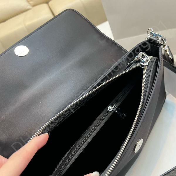 fashion canvas tote bag woman bags small wallet chains sac femme women handbag purses totes designer tote bag
fashion canvas tote bag woman bags small wallet chains sac femme women handbag purses totes designer tote bag