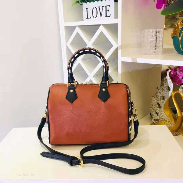 designer handbags designers boston bags shoulder bag travelling-bag women luxurys large capacity luggage-bag baggage top
designer handbags designers boston bags shoulder bag travelling-bag women luxurys large capacity luggage-bag baggage top