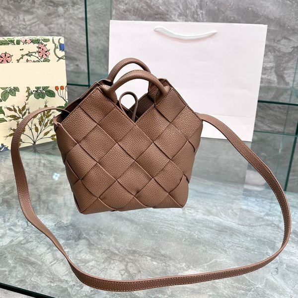 designer bags handbags crossbody bags ladies luxury designers weaving handbag women fashion classic cross body
designer bags handbags crossbody bags ladies luxury designers weaving handbag women fashion classic cross body