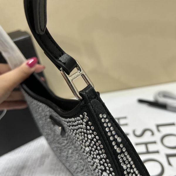 crossbody designers bags shoulder bags diamond sac luxe luxury designer handbags designers tote bag cross body bag purses for wome
crossbody designers bags shoulder bags diamond sac luxe luxury designer handbags designers tote bag cross body bag purses for wome