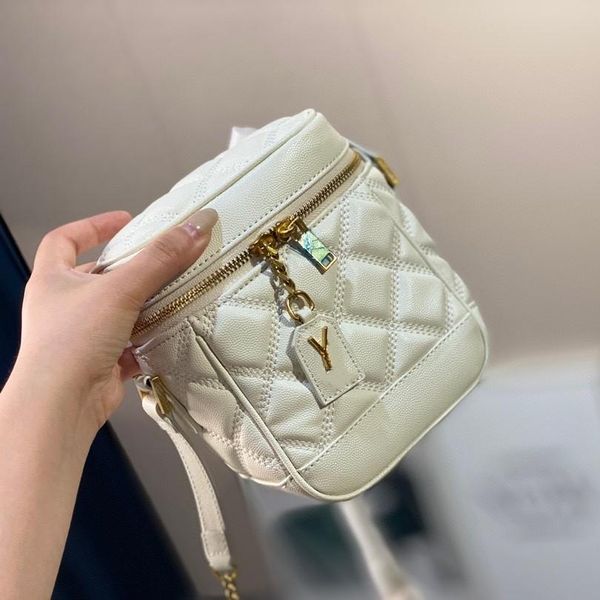 luxury lady cosmetic bags designers fashion makeup bag women toiletry travel pouch ladies purses handbags
luxury lady cosmetic bags designers fashion makeup bag women toiletry travel pouch ladies purses handbags