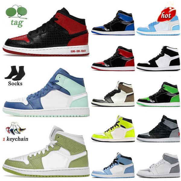 2023 low basketball shoes 1s jumpman 1 bred text mid blue mint green python stealth patent royal blue women mens sports trainers visionaire, Black
2023 low basketball shoes 1s jumpman 1 bred text mid blue mint green python stealth patent royal blue women mens sports trainers visionaire, Black