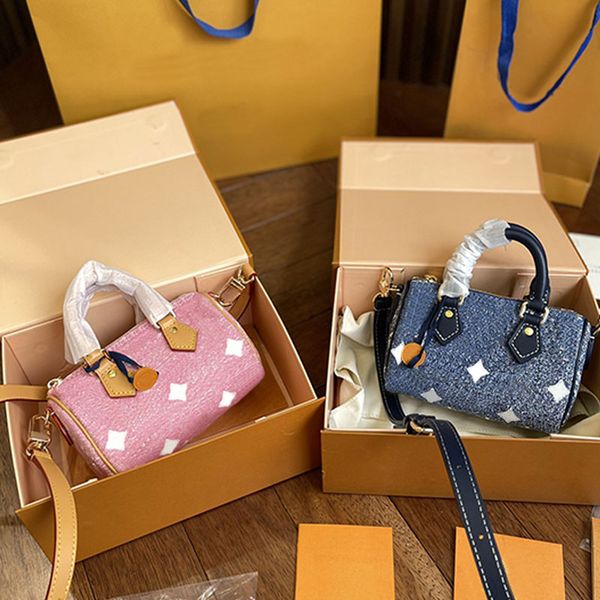 mini pillow bag canvas garden bag lady speedy handbag purse zipper 5a quality totes fashion embossing color letters cowhide handle 2 colors
mini pillow bag canvas garden bag lady speedy handbag purse zipper 5a quality totes fashion embossing color letters cowhide handle 2 colors