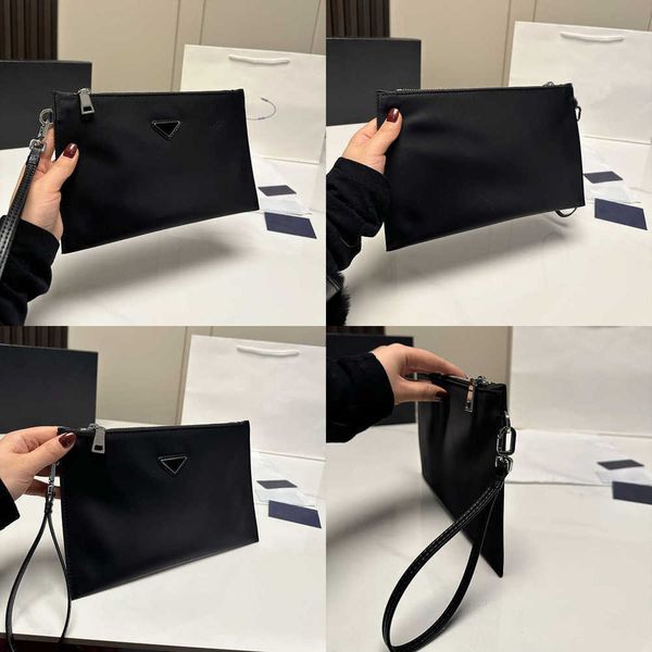 evening bags clutch pouch bag envelope designer toiletry pouches men women pbag luxurys designers fashion womens es clips 230103
evening bags clutch pouch bag envelope designer toiletry pouches men women pbag luxurys designers fashion womens es clips 230103
