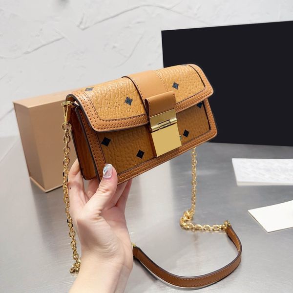 bags totes handbag designer bag women classic imitated famous brand splicing buckle letter bird pattern shoulder bag versatile chain party w
bags totes handbag designer bag women classic imitated famous brand splicing buckle letter bird pattern shoulder bag versatile chain party w