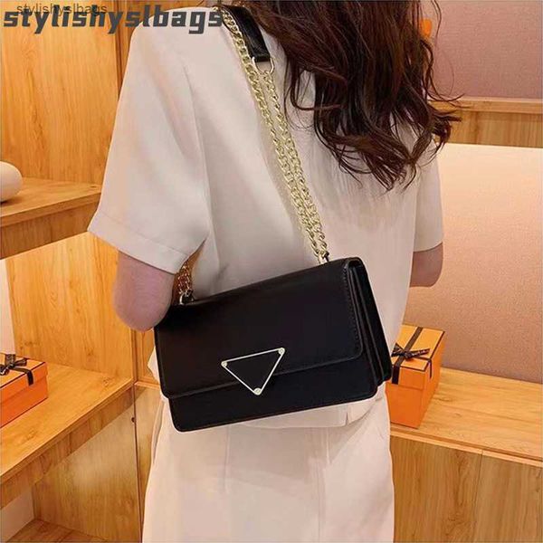 2023 new fashion designer genuine leather shoulder bags lady envelope letters solid hasp handbags bag womens lady clutch messenger evening c
2023 new fashion designer genuine leather shoulder bags lady envelope letters solid hasp handbags bag womens lady clutch messenger evening c
