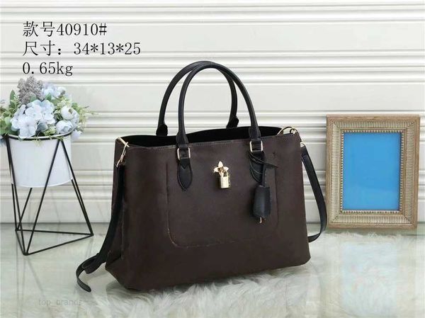 designer ladies handbag new famous fashion women high capacity bags lady pu leather handbags bags purse shoulder tote bag female top
designer ladies handbag new famous fashion women high capacity bags lady pu leather handbags bags purse shoulder tote bag female top