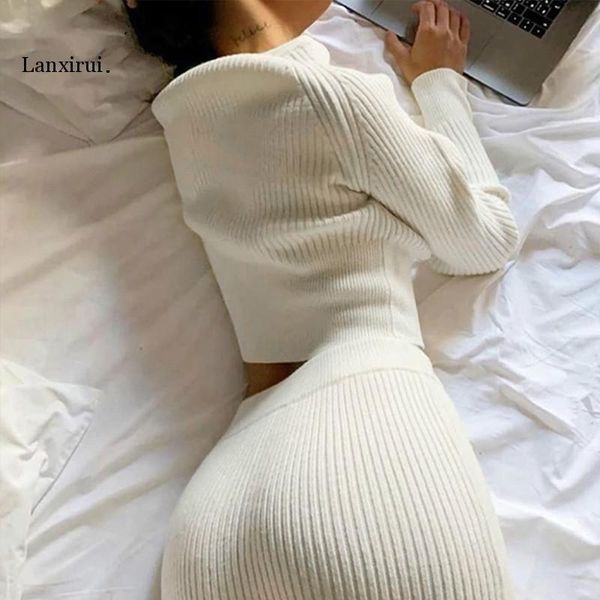 women's two piece pants causual knitted sweater suit set home white knitting autumn indoor warm long sleeve set 230104
women's two piece pants causual knitted sweater suit set home white knitting autumn indoor warm long sleeve set 230104