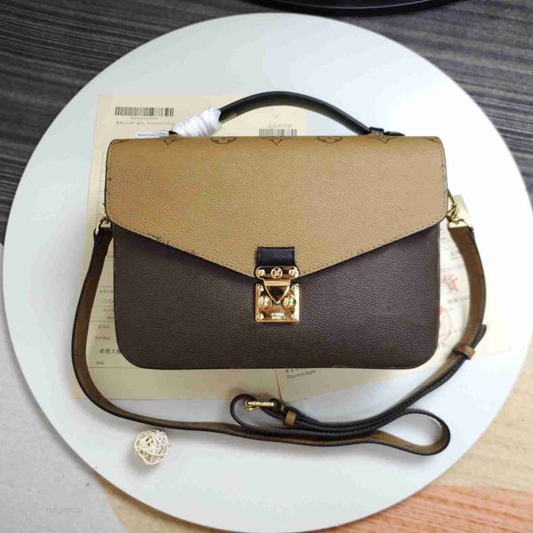 2023 met designer presbyopic shoulder handbag new fashion version luxury lady genuine leather messenger bags wallet top
2023 met designer presbyopic shoulder handbag new fashion version luxury lady genuine leather messenger bags wallet top