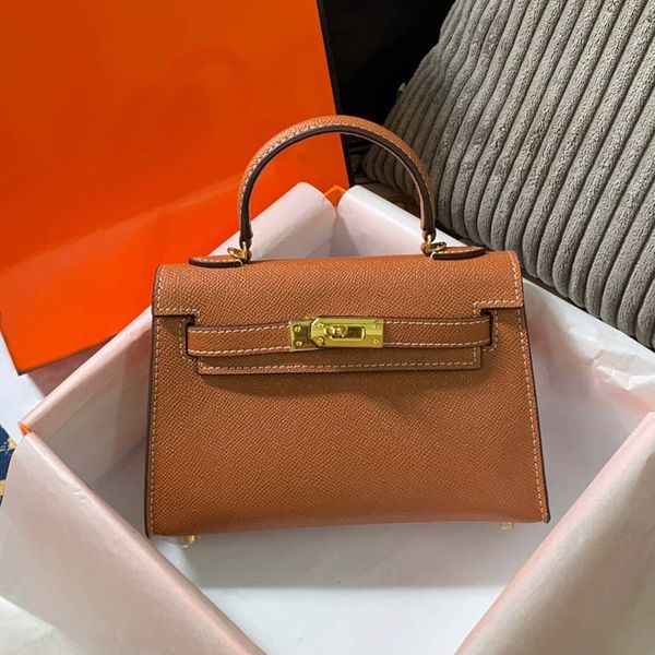 luxury tote womens designers bags mini size 19 cm handbags purses shoulder bag crossbody messenger cowhide genuine real leather fashion
luxury tote womens designers bags mini size 19 cm handbags purses shoulder bag crossbody messenger cowhide genuine real leather fashion