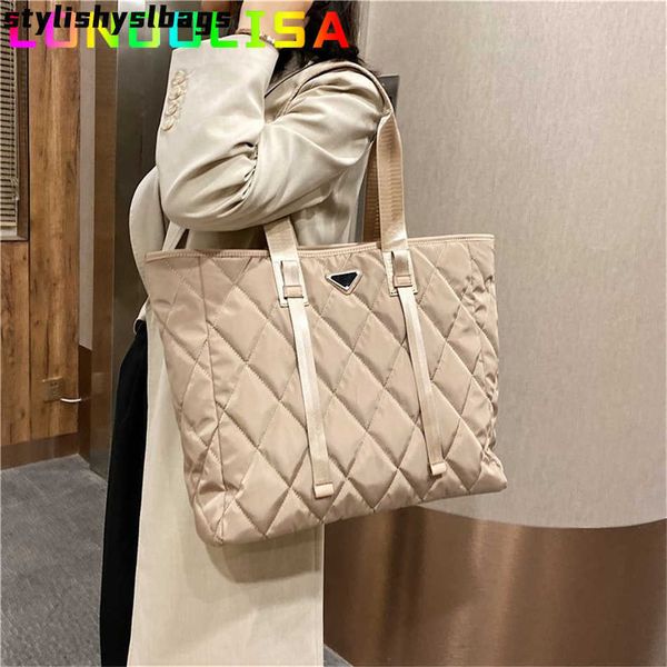 shoulder bags bags brand designer women's tote autumn winter new lady shoulder nylon handbags large capacity shopper 010623h
shoulder bags bags brand designer women's tote autumn winter new lady shoulder nylon handbags large capacity shopper 010623h