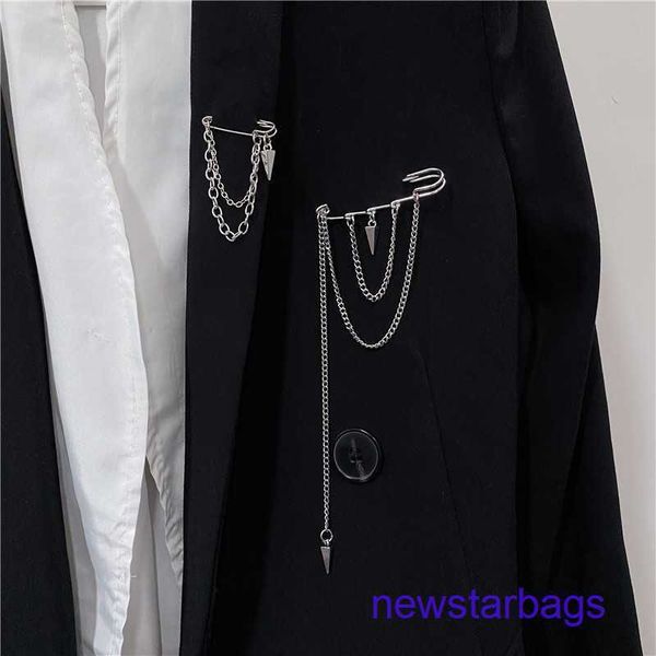 factory outlet wholesale brooches hip hop personality jewelry 2023 new fashion chain clothes decoration suit pin brooch women's suit ac, Gray
factory outlet wholesale brooches hip hop personality jewelry 2023 new fashion chain clothes decoration suit pin brooch women's suit ac, Gray