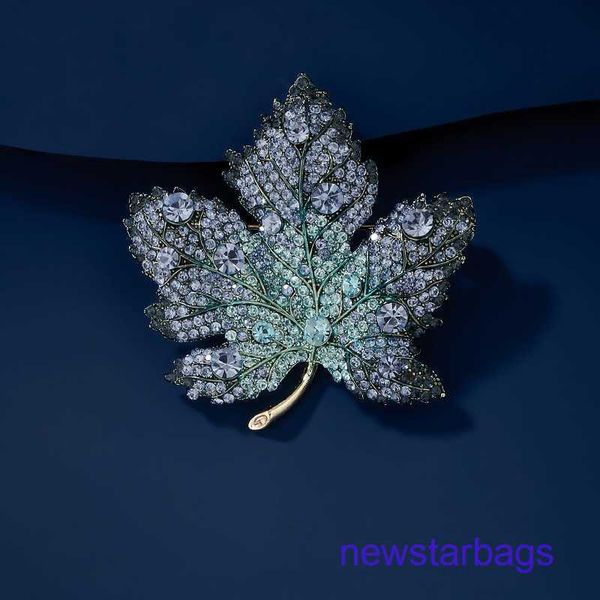 factory outlet wholesale brooches heavy blue maple leaf for female high-end exquisite luxury pin autumn winter suit coat accessories, Gray
factory outlet wholesale brooches heavy blue maple leaf for female high-end exquisite luxury pin autumn winter suit coat accessories, Gray