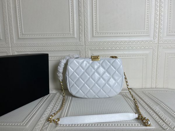 small chain bag fashion designer shoulder bag luxury women bags retro crossbody handbag leather sheepskin material ringer plaid
small chain bag fashion designer shoulder bag luxury women bags retro crossbody handbag leather sheepskin material ringer plaid