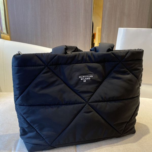women's down cotton clothing shopping bag handbag fashion famous designer shoulder bag
women's down cotton clothing shopping bag handbag fashion famous designer shoulder bag