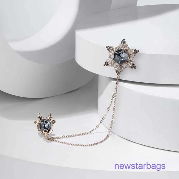 factory outlet wholesale brooches snowflake deer fashion versatile tassel collar pin high-grade temperament suit accessories, Gray
factory outlet wholesale brooches snowflake deer fashion versatile tassel collar pin high-grade temperament suit accessories, Gray