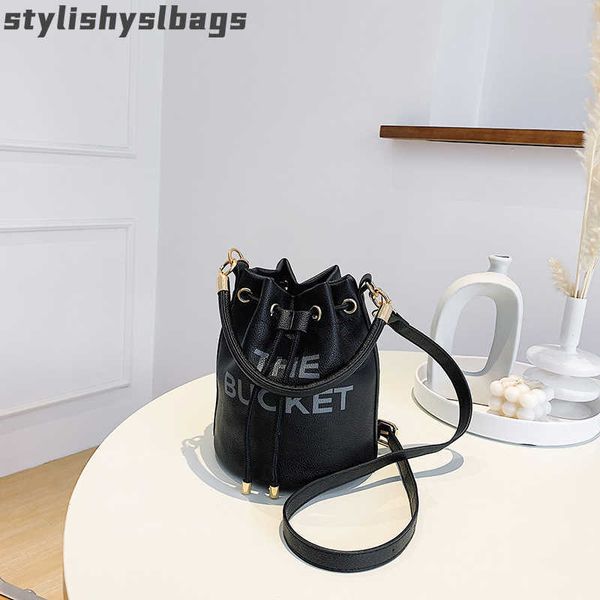 shoulder bags designer bags women crossbody pu leather handbags clutch purse 2023 new styles fashion purse bucket bag 010623h
shoulder bags designer bags women crossbody pu leather handbags clutch purse 2023 new styles fashion purse bucket bag 010623h