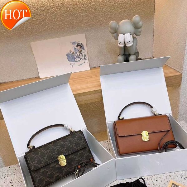 brand designer handbags shoulder bags crossbody bag tote 2023 new women's fashion old flower print hand-held envelope bag package gift
brand designer handbags shoulder bags crossbody bag tote 2023 new women's fashion old flower print hand-held envelope bag package gift