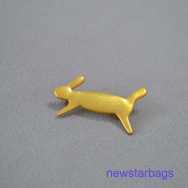 factory outlet wholesale brooches small design brass gold-plated running rabbit cute zodiac symbol simple personality brooch, Gray
factory outlet wholesale brooches small design brass gold-plated running rabbit cute zodiac symbol simple personality brooch, Gray