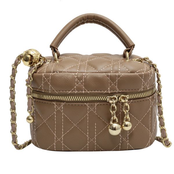 luxury tote bag designer rhombic chain hand bags for women fashion handbags reto bag ladies large capacity purse simple mini square shopping
luxury tote bag designer rhombic chain hand bags for women fashion handbags reto bag ladies large capacity purse simple mini square shopping