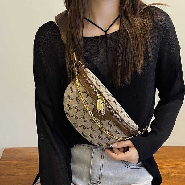 simple and comfortable it is worth recommending the chest bag pu leather zipper car suture others
simple and comfortable it is worth recommending the chest bag pu leather zipper car suture others