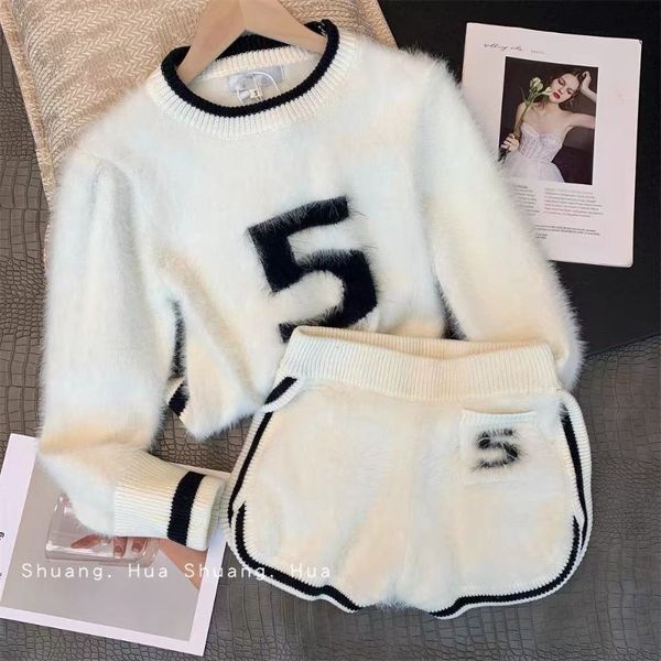 women's two piece pants elastic casual wide leg shorts letter o neck short white sweater women autumn 2 sets pullovers print striped 2
women's two piece pants elastic casual wide leg shorts letter o neck short white sweater women autumn 2 sets pullovers print striped 2